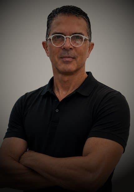 Prof. Sammy Oliver em retrato da campanha